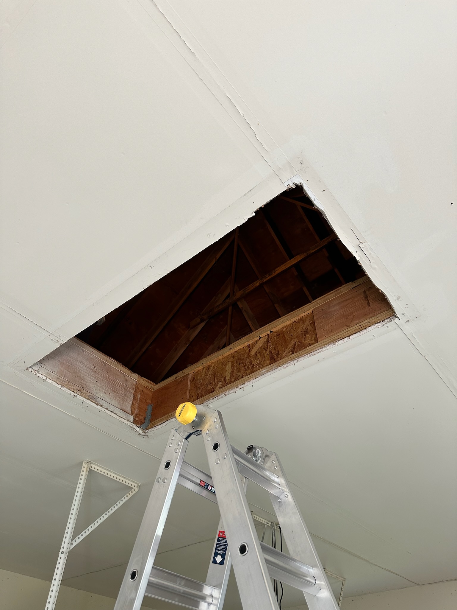 Garage Attic Ladder Replacement for a High Ceiling: When Others Said No, Atticcraft Said Let’s Do It